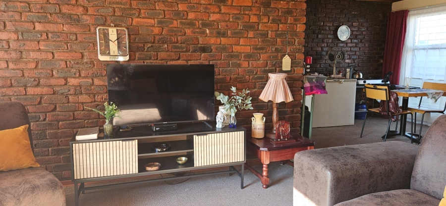 2 Bedroom Property for Sale in Pellissier Free State